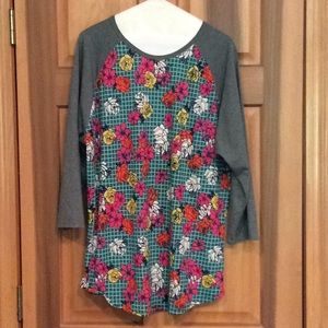 LuLaRoe Simply Comfortable long sleeve shirt